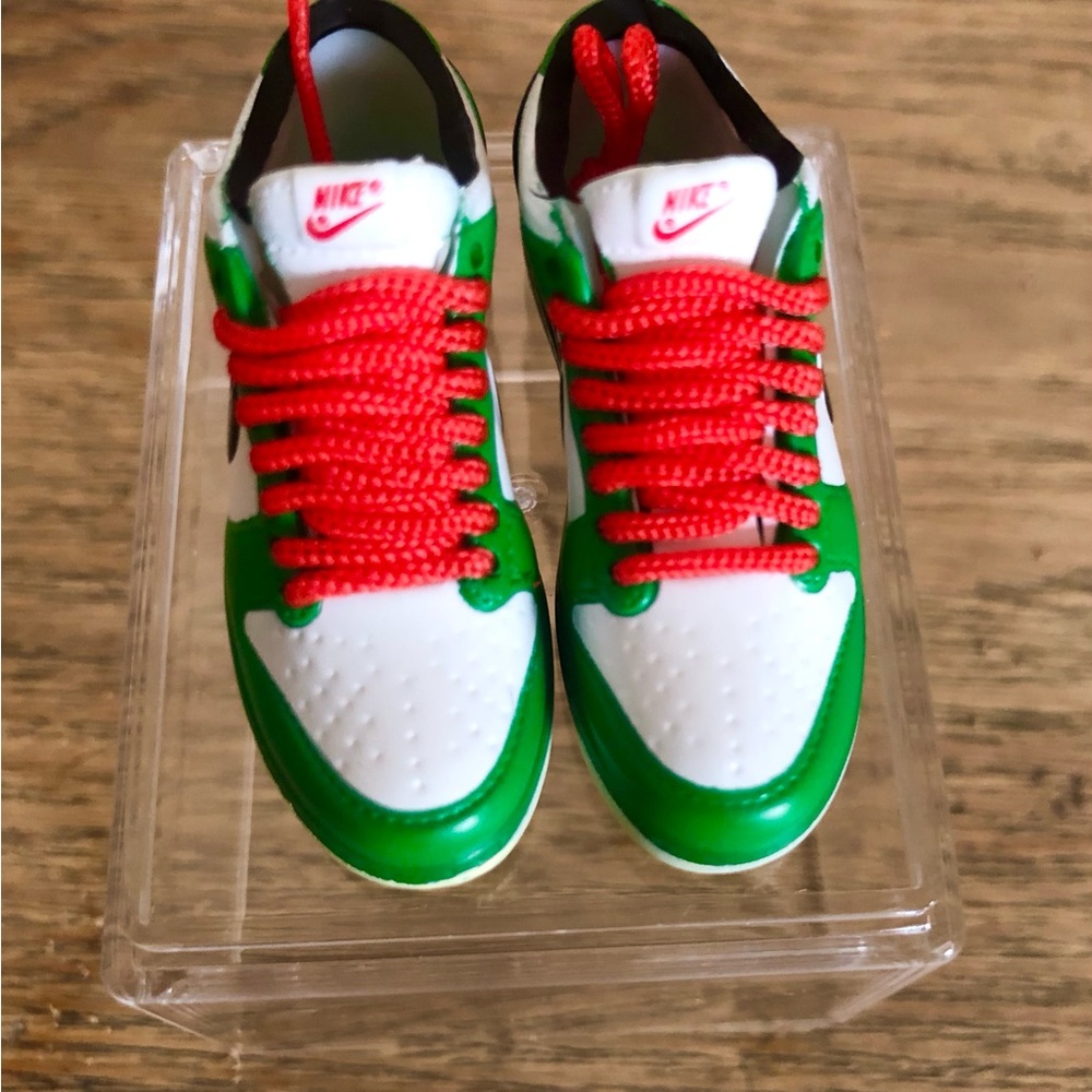 Green Mini Sneakers Shoes Miniature Collectible - Picture 2 of 6